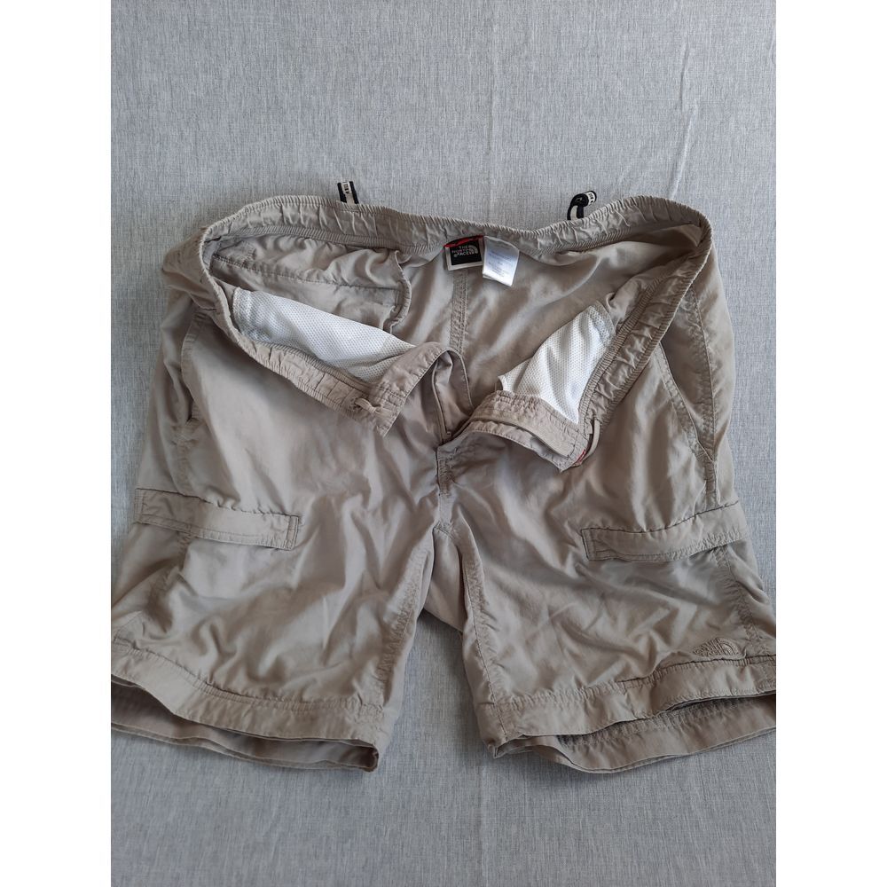 The North Face Men Medium Active Windbreaker Cargo Short Drawstring ElasticWaist